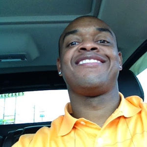 Meet your Posher, Carlos